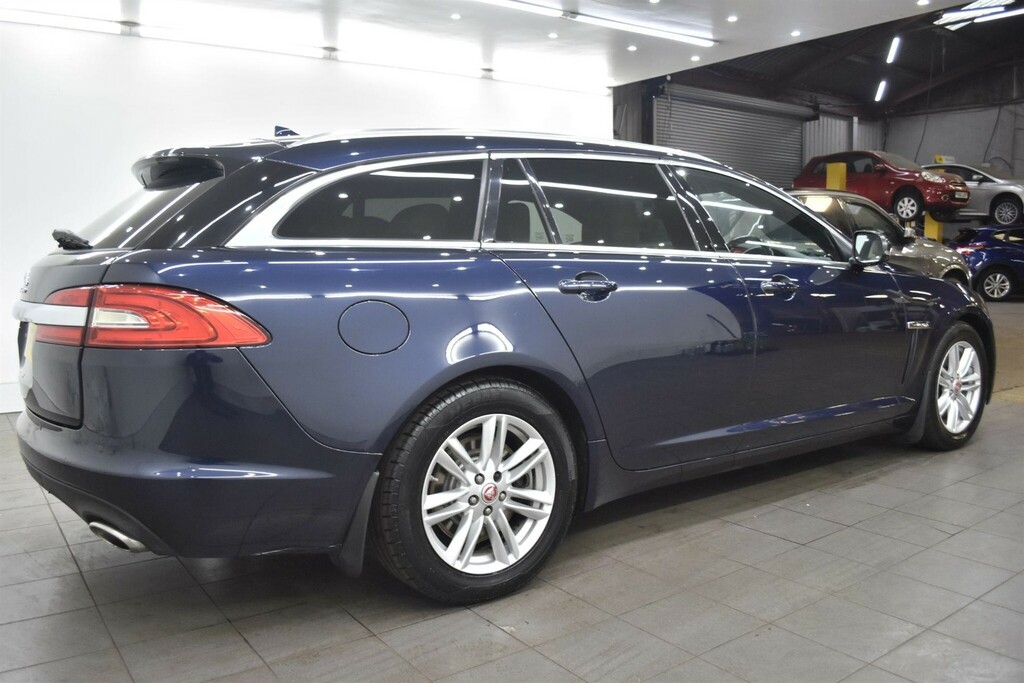Jaguar XF 2.2D Luxury Sportbrake Euro 5 Ss NU64FVO Blue #2