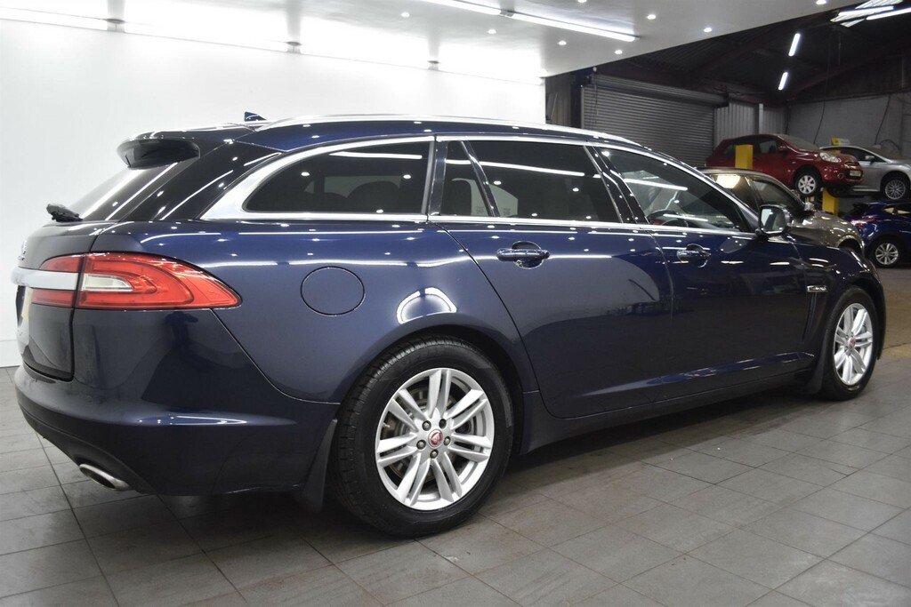 Jaguar XF 2.2D Luxury Sportbrake Euro 5 Ss NU64FVO Blue #6