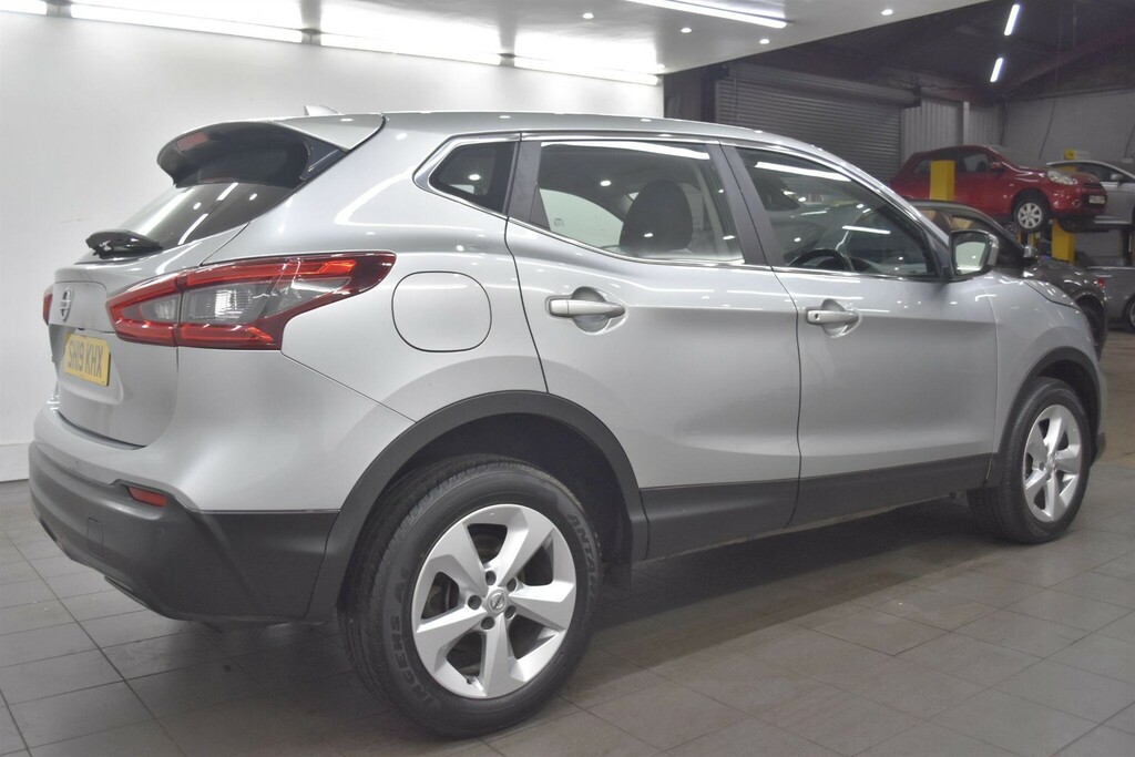 Nissan Qashqai 1.5 Dci Acenta Premium Euro 6 Ss SH19KHX Silver #2