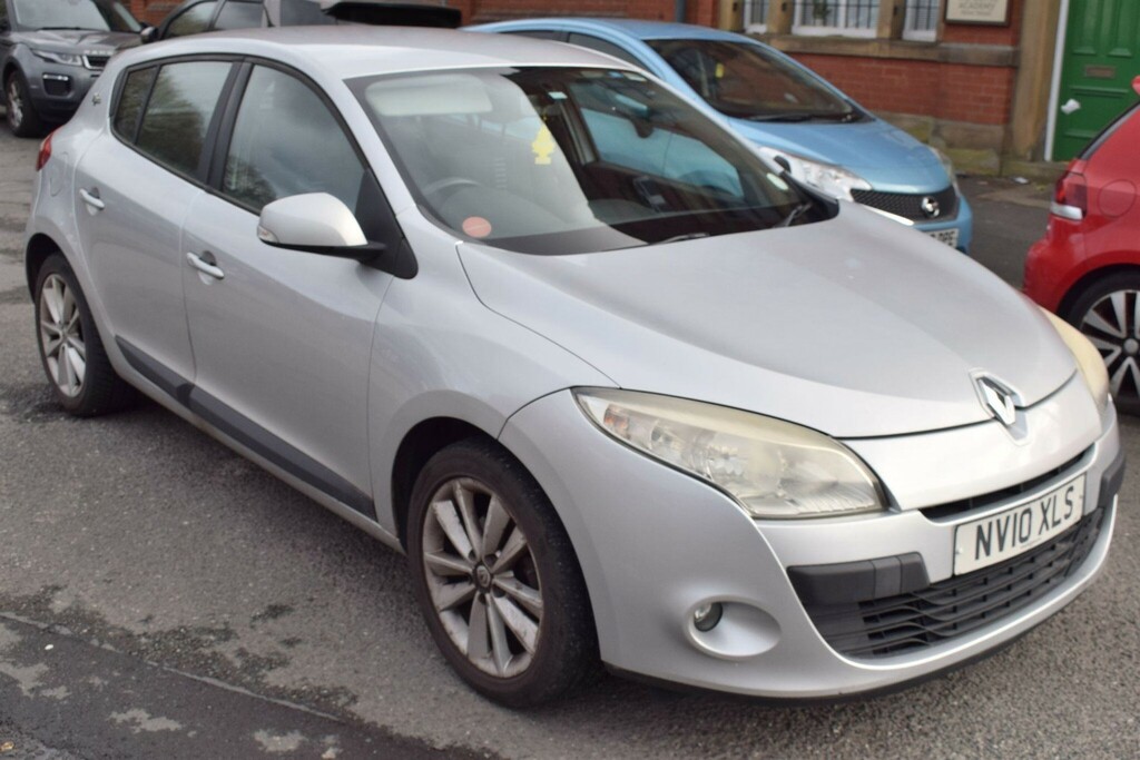 Renault Megane 1.6 16V I-music Euro 5 Silver