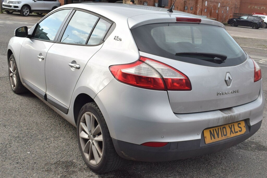 Renault Megane 1.6 16V I-music Euro 5 NV10XLS Silver #6
