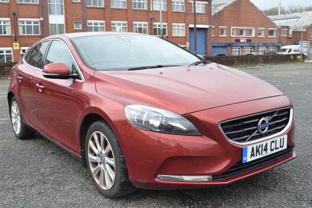 Volvo V40 1.6 D2 Se Euro 5 Ss Red