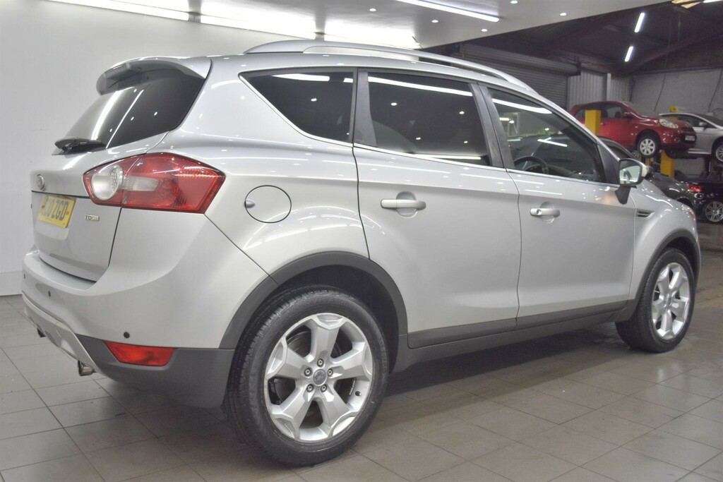 Ford Kuga 2.0 Tdci Zetec 2Wd Euro 4 Silver #2
