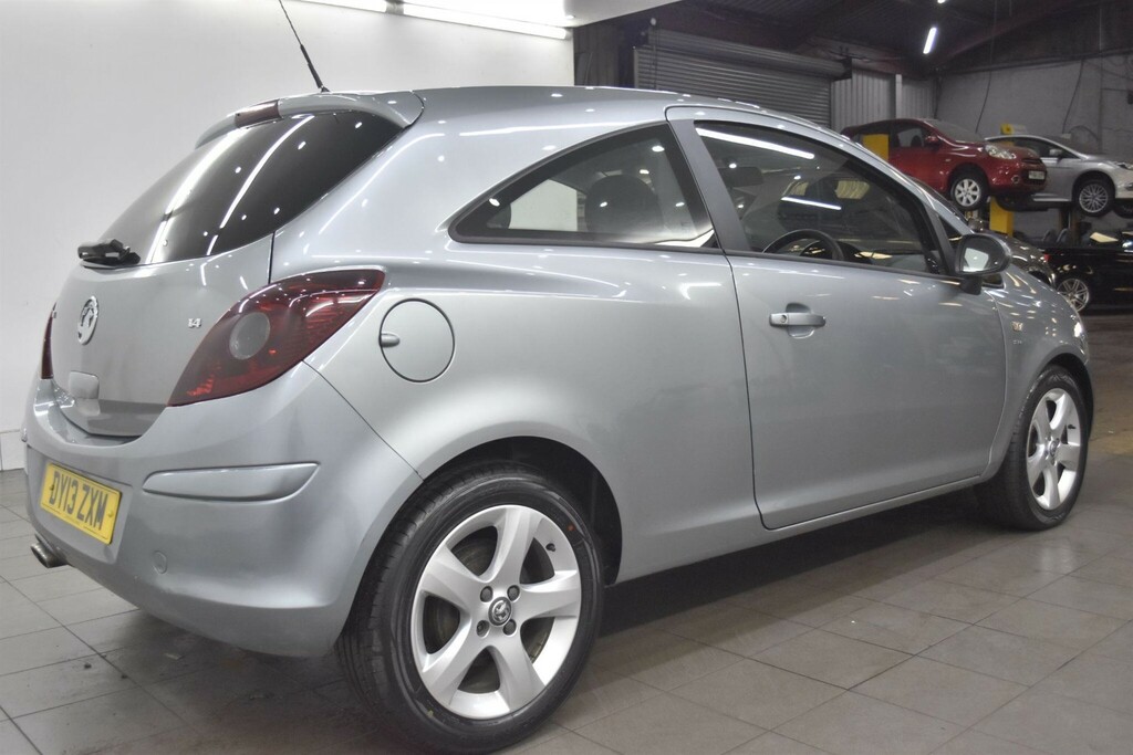 Vauxhall Corsa 1.4 16V Sxi Euro 5 Ac DY13ZXM Silver #2