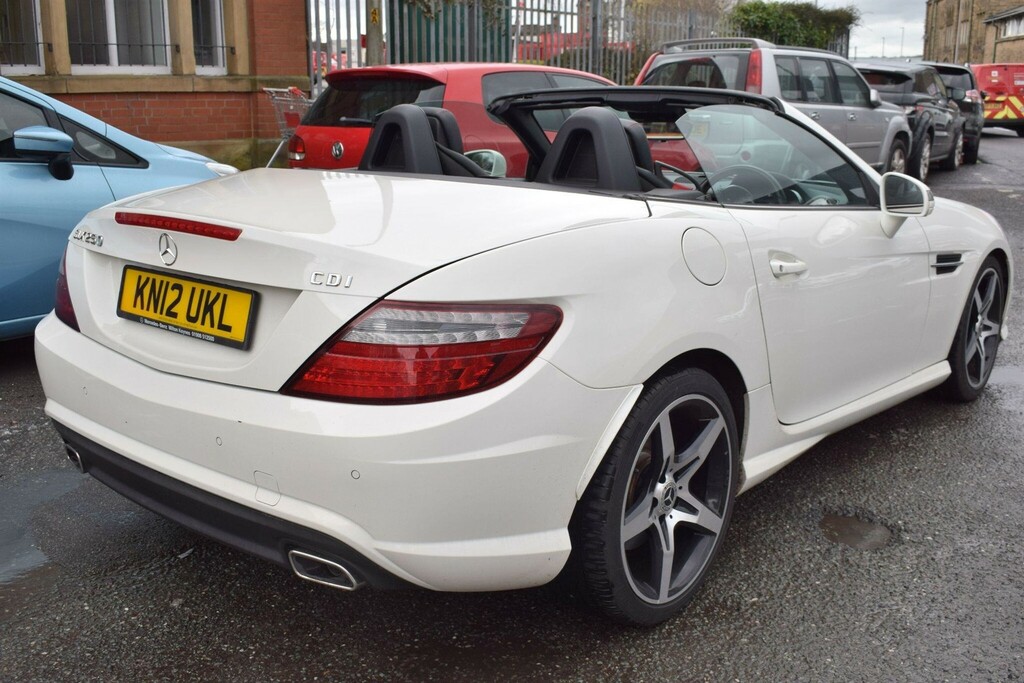 Mercedes-Benz SLK 2.1 Slk250 Cdi Blueefficiency Amg Sport G-tronic KN12UKL White #2