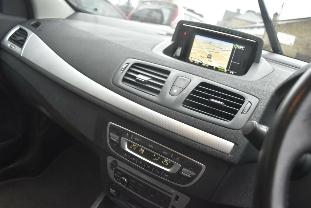 Renault Megane 1.5 Dci Energy Dynamique Tomtom Sport Tourer Euro BC14BUJ Grey #4