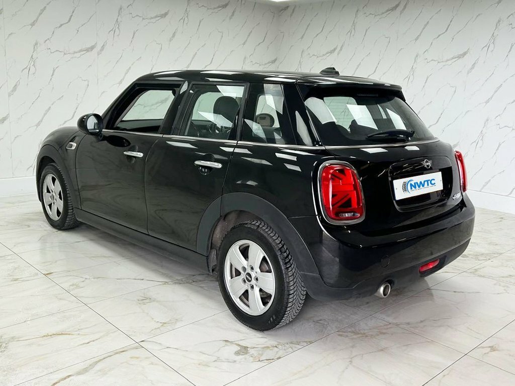 Mini Hatch 1.5L Cooper WX68SXR Black #6