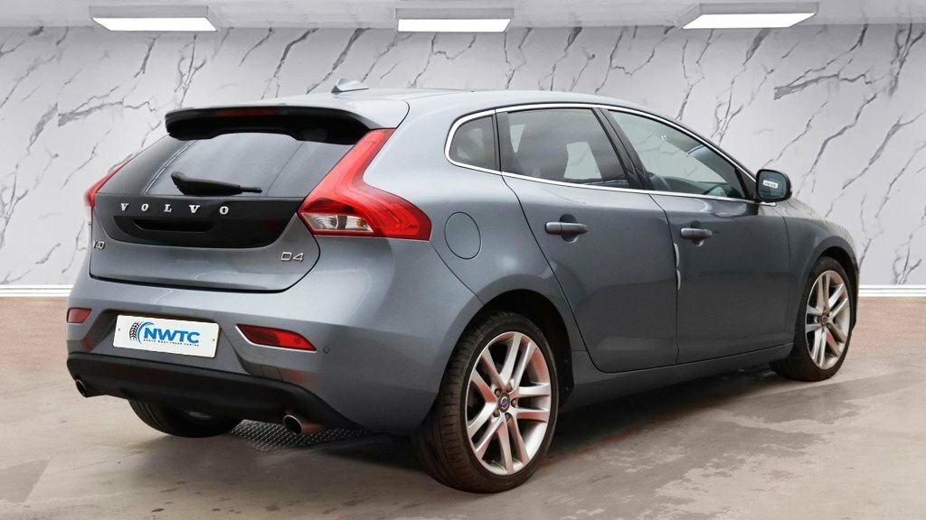 Volvo V40 2L Se Lux Nav DY16AET Grey #4