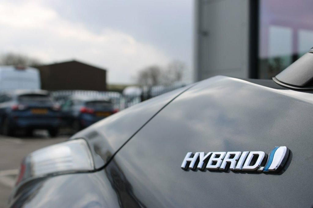 Toyota C-Hr 1.8L Dynamic RE67UXR Grey #2