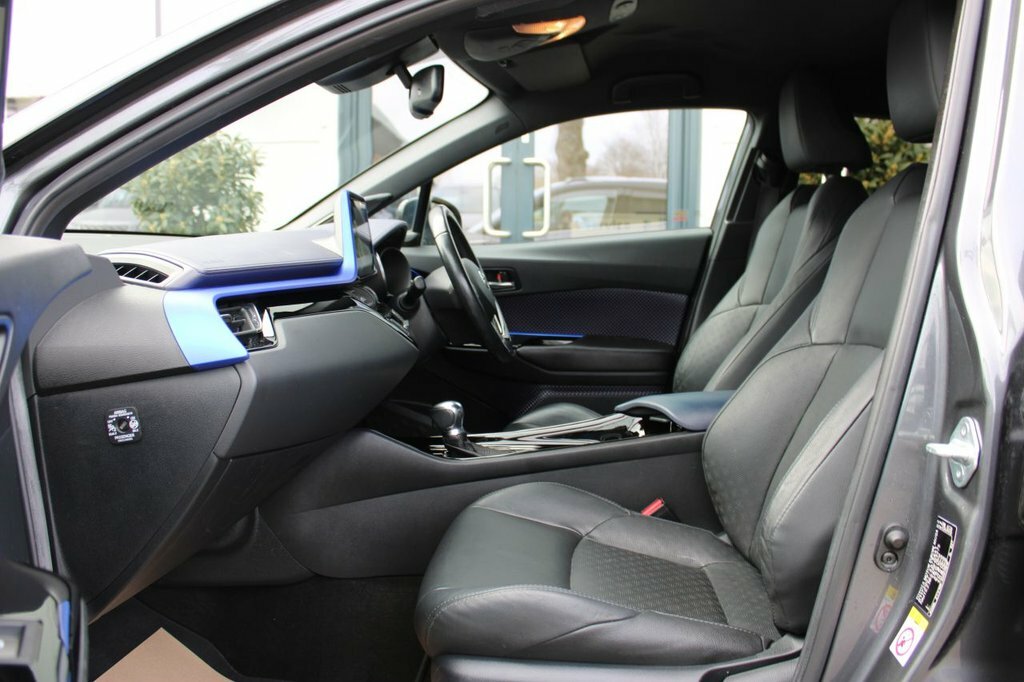 Toyota C-Hr 1.8L Dynamic RE67UXR Grey #3