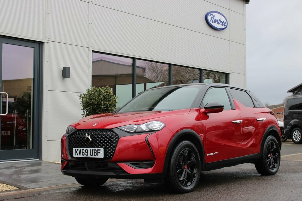 DS DS 3 Crossback 1.2L Performance Line Red