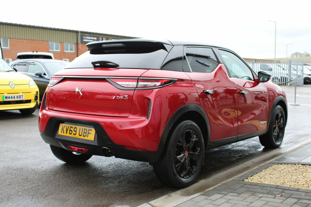 DS DS 3 Crossback 1.2L Performance Line KV69UBF Red #5