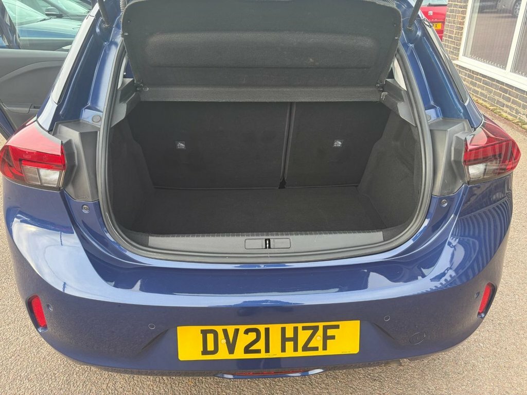 Vauxhall Corsa 1.2L Se Premium DV21HZF Blue #6