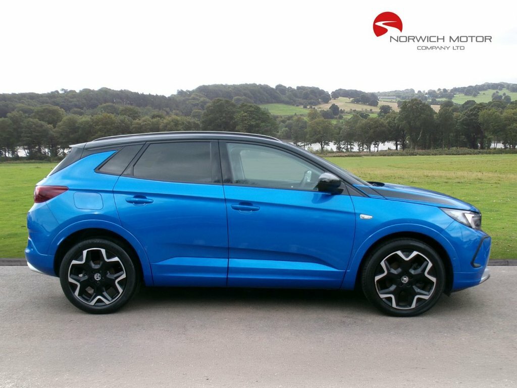 Vauxhall Grandland 1.5L Ultimate FP72KRO Blue #6