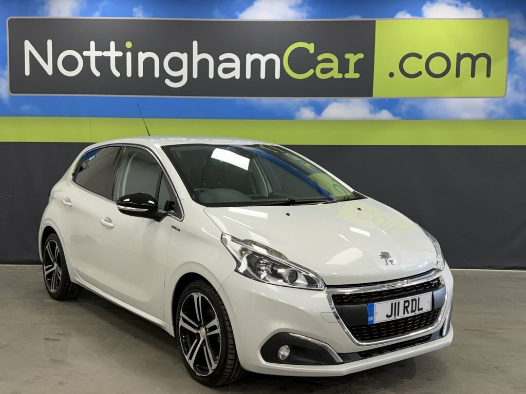 Peugeot 208 1.2L Gt Line White #2