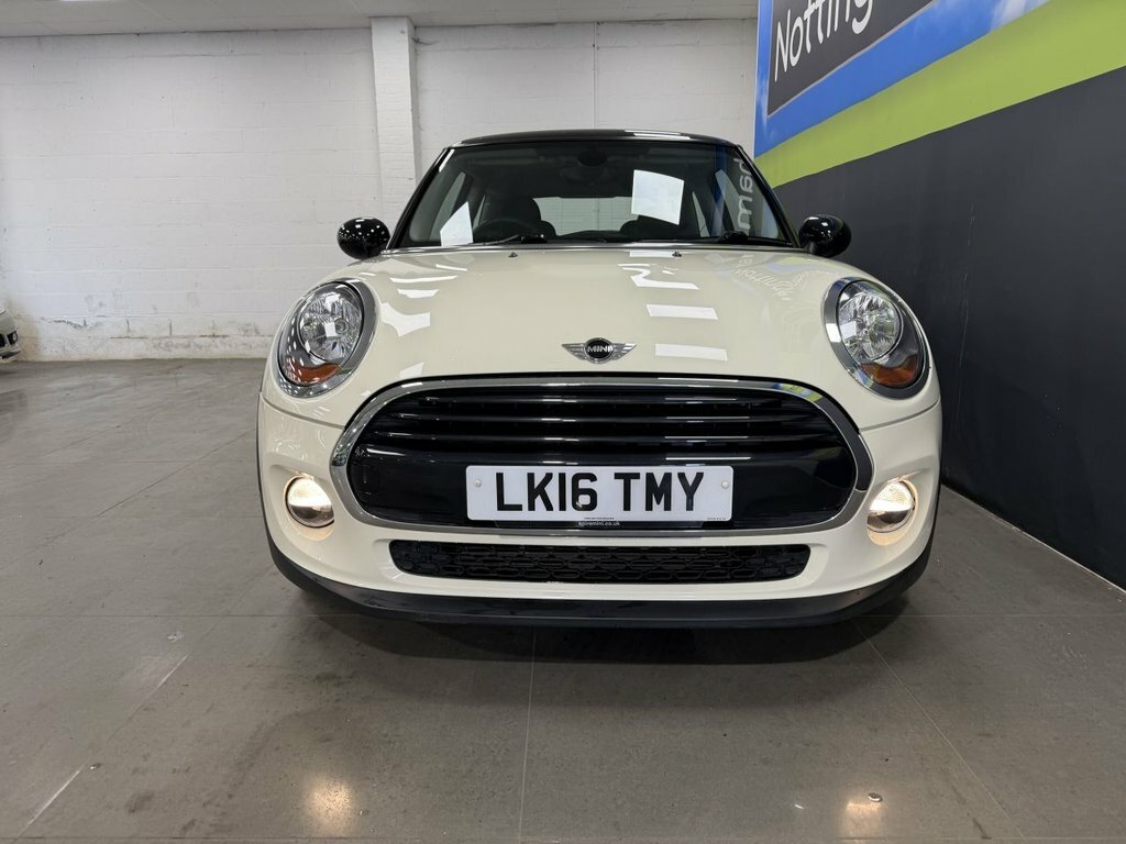 Mini Hatch 1.5L Cooper White #4