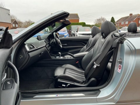 BMW M4 3.0 Biturbo Competition Blue