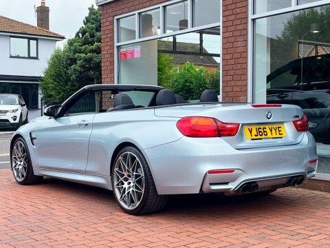 BMW M4 3.0 Biturbo Competition YJ66YYE Blue #4
