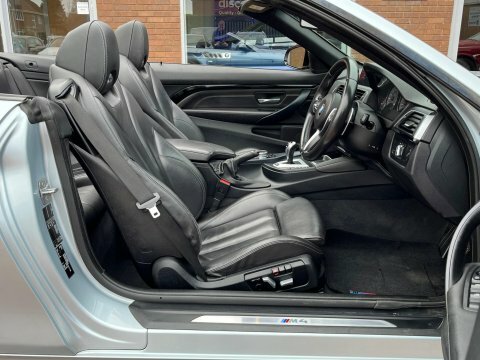 BMW M4 3.0 Biturbo Competition YJ66YYE Blue #5