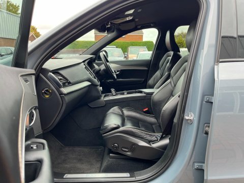Volvo XC90 2.0 B5 Mhev HG22BFU Grey #2