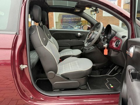 Fiat 500 1.0 Mhev Lounge WN21UOM Red #5