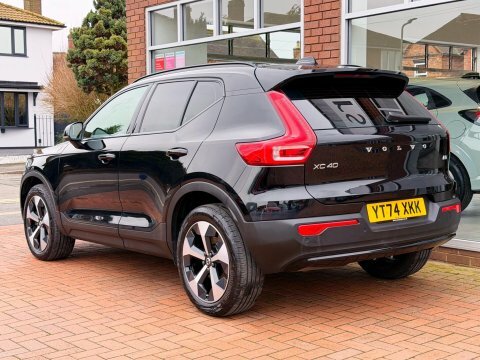 Volvo XC40 2.0 B3 Mhev YT74XKK Black #5