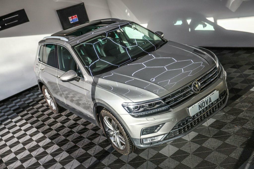 Volkswagen Tiguan 2L Sel Silver #4