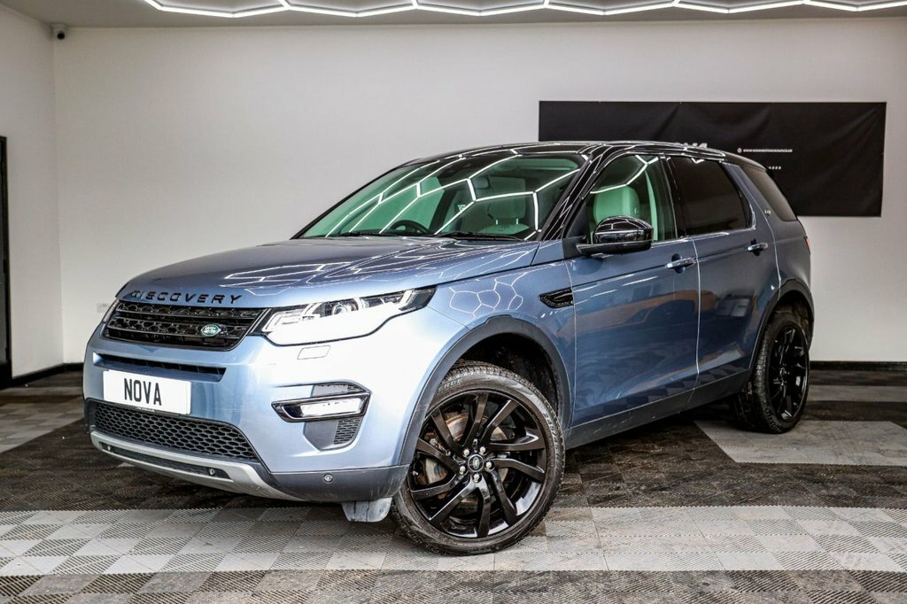 Land Rover Discovery Sport 2L Hse FG68OKH Blue #2