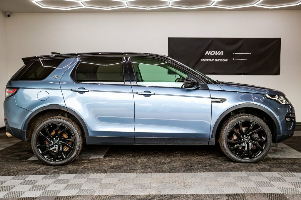 Land Rover Discovery Sport 2L Hse FG68OKH Blue #5