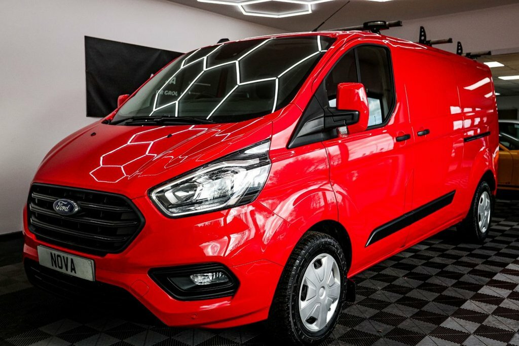 Ford Transit Custom 2L Trend YP21AOK Red #4