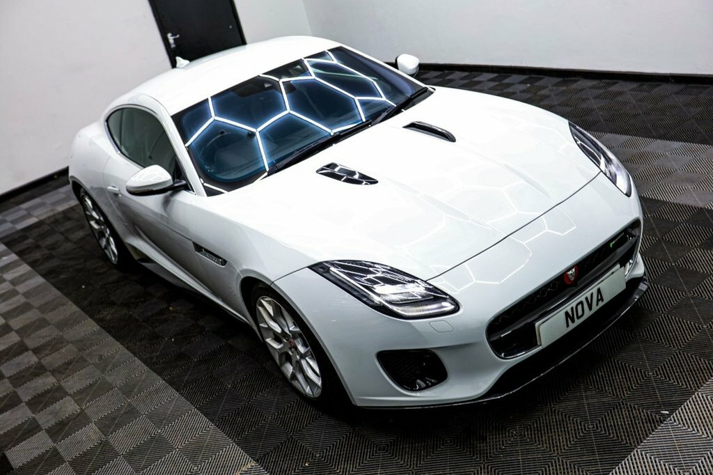 Jaguar F-Type 2L R-dynamic WA69WUV White #4