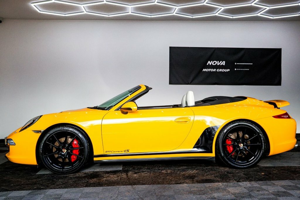 Porsche 911 3.8L 991 Carrera 4S Yellow #5