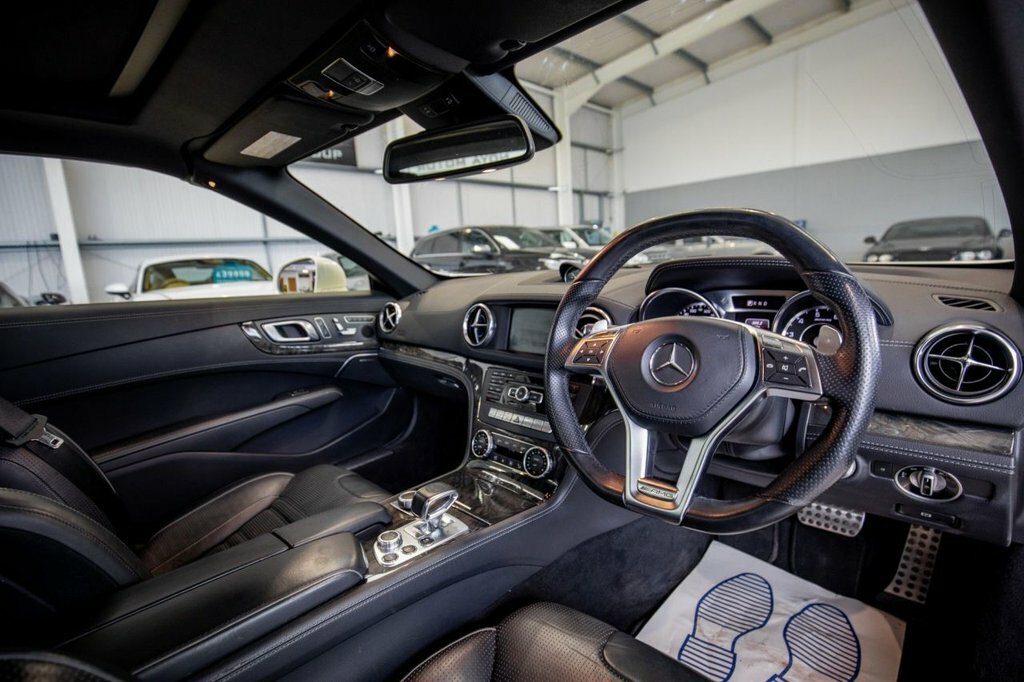 Mercedes-Benz SL Class 5.5L Amg White #2