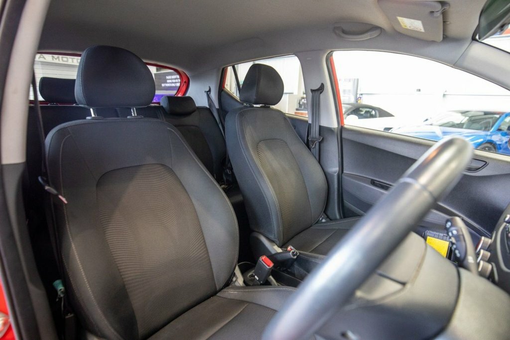 Hyundai I10 1L Play LS69LCP Red #2