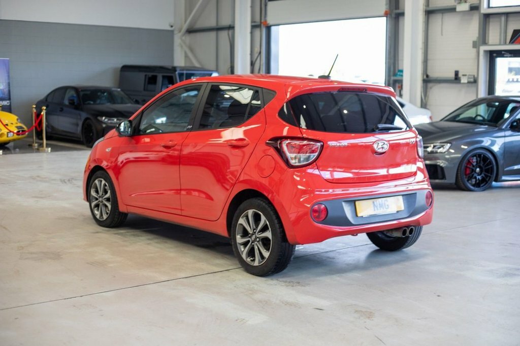Hyundai I10 1L Play LS69LCP Red #4