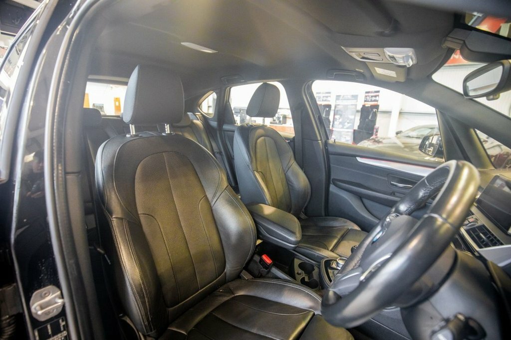 BMW 2 Series Active Tourer 1.5L M Sport Black #3