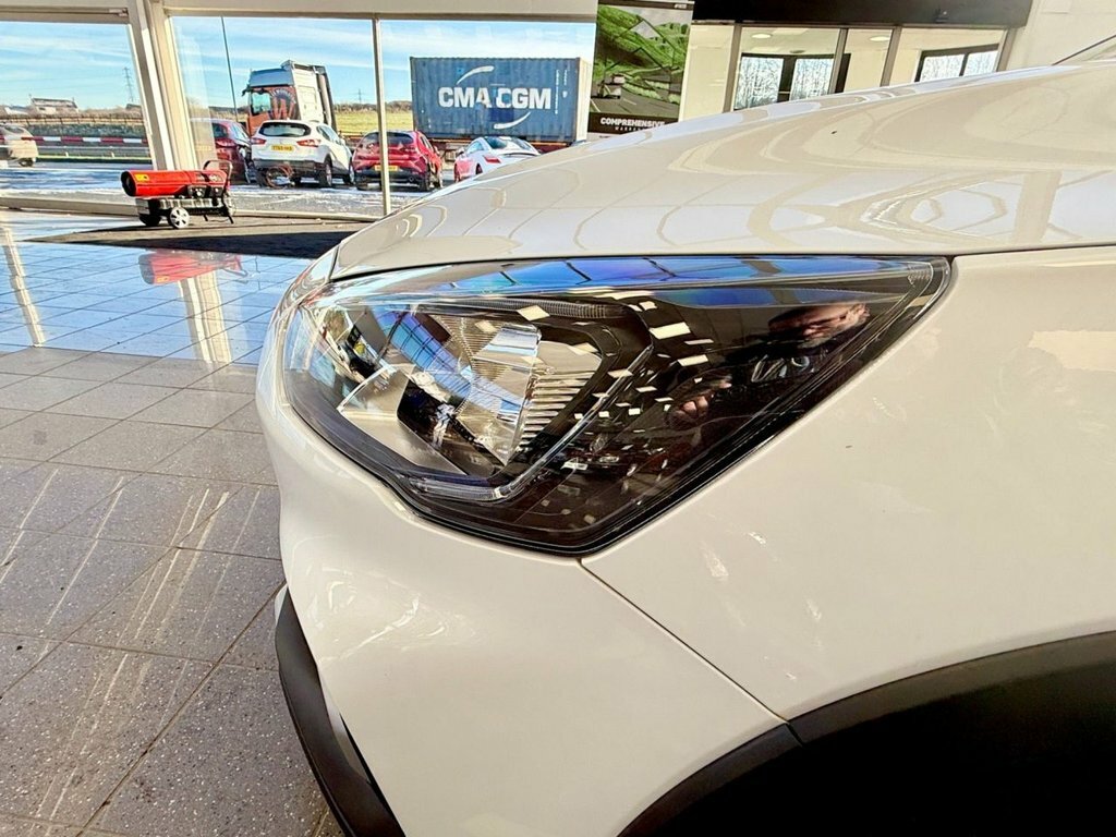 Ford Focus 1L Active YR70WOD White #6