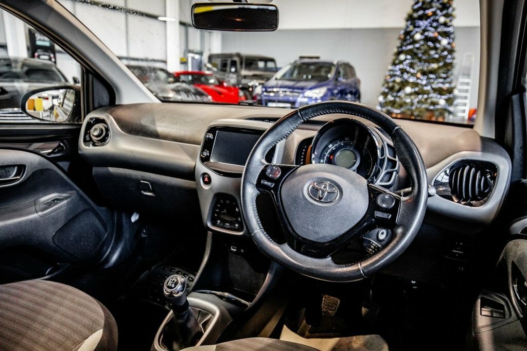 Toyota Aygo 1L X-trend Black
