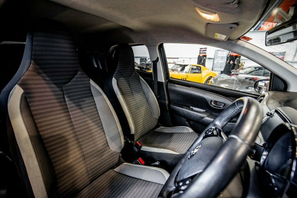 Toyota Aygo 1L X-trend FA19VCG Black #2