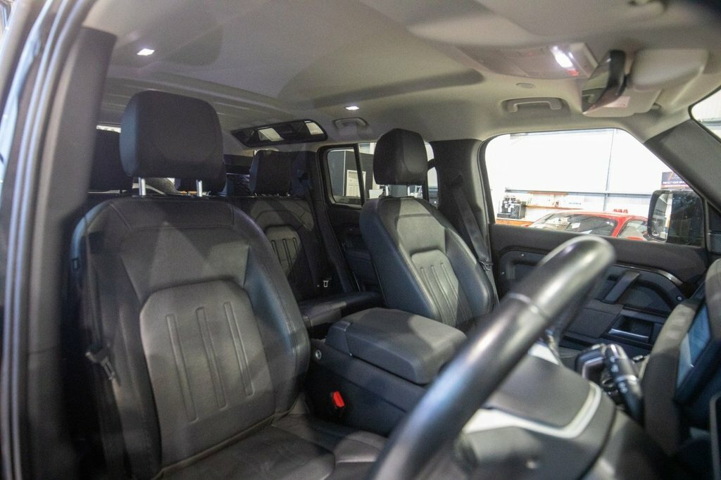 Land Rover Defender 3L S AK71UNF Black #3