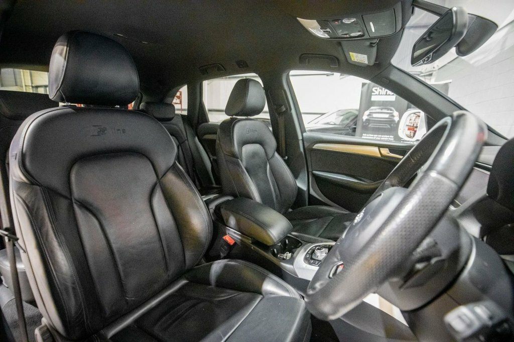 Audi Q5 2L S Line Plus DE16ONB White #3