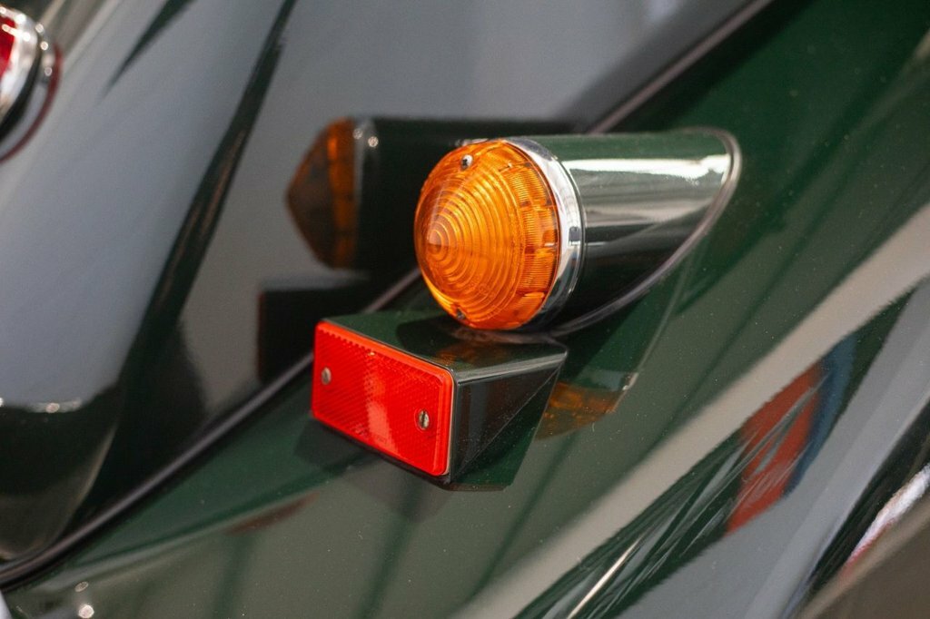 Morgan Plus Four Convertible 2.0 1.9 Red #12