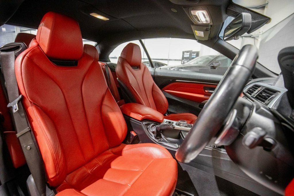 BMW 4 Series 2L M Sport CA14EUZ Silver #2
