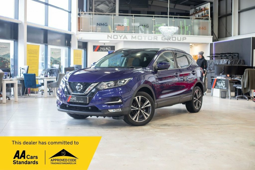 Nissan Qashqai 1.2L N-connecta Blue