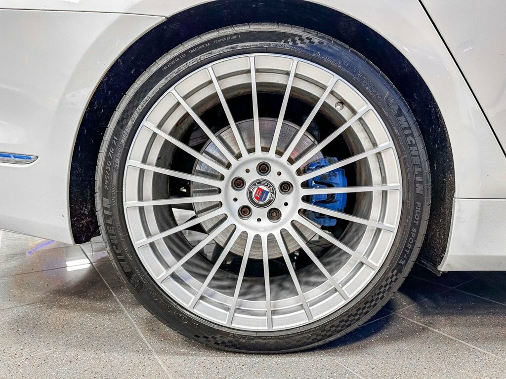 BMW 7 Series 3L Null White #5