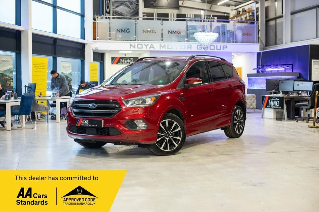 Ford Kuga 2L St-line LP66XFL Red