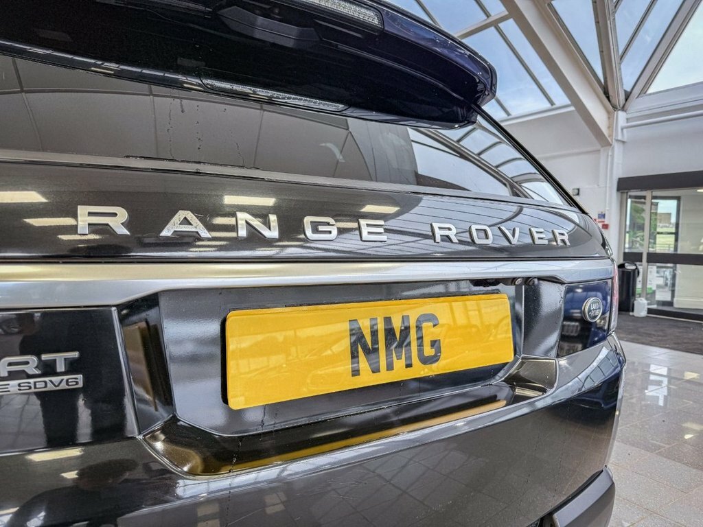 Land Rover Range Rover Sport 3L Hse CJ55RAF Black #4