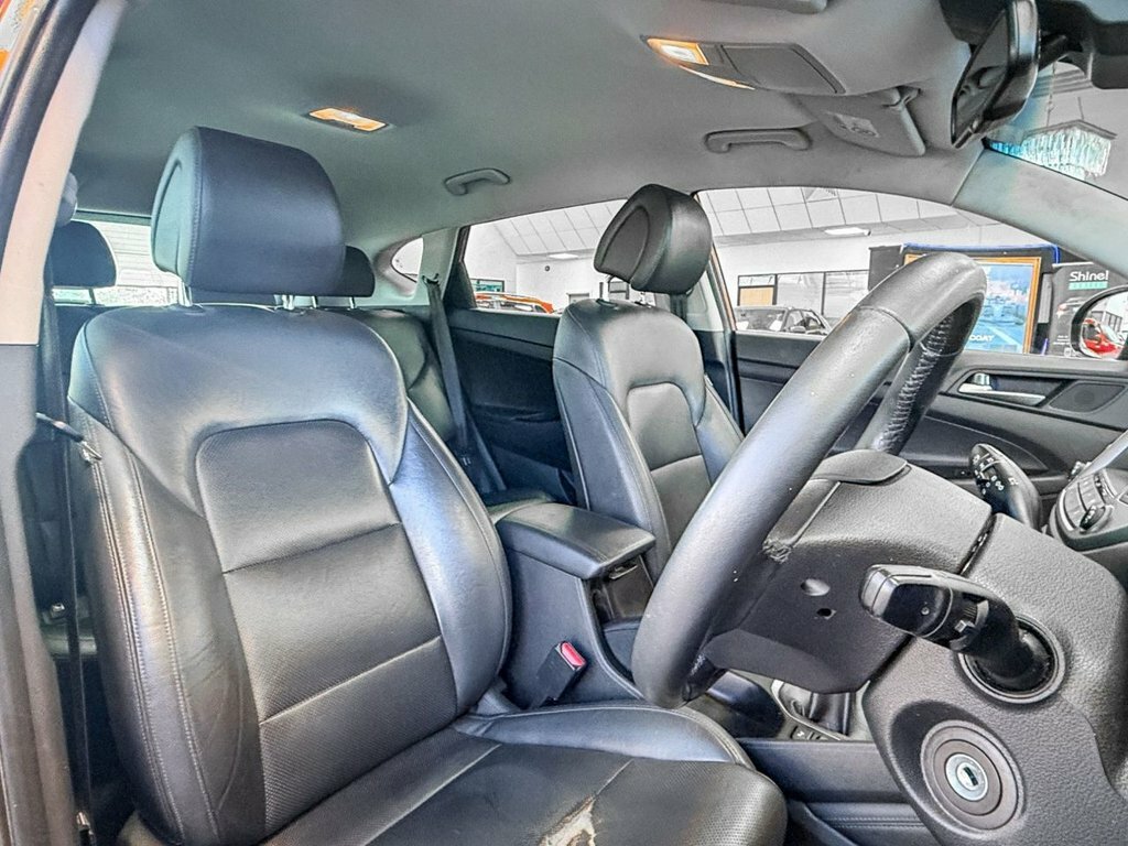 Hyundai Tucson 1.7L Sport Edition NL67VFZ Brown #3