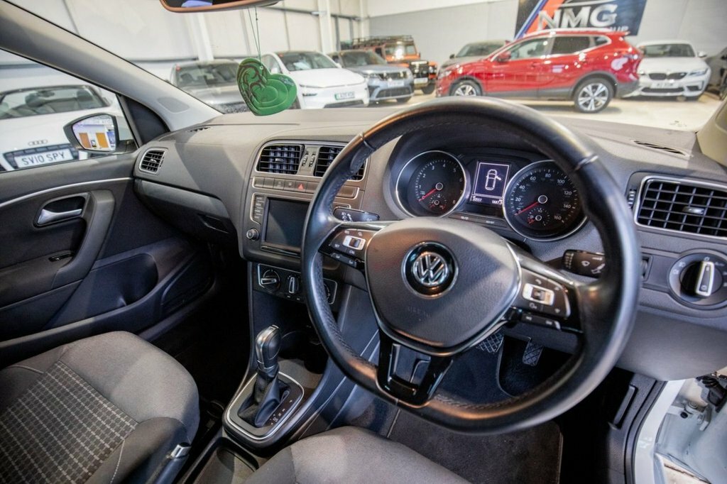 Volkswagen Polo 1.2L Match Edition EN66RTU White #2