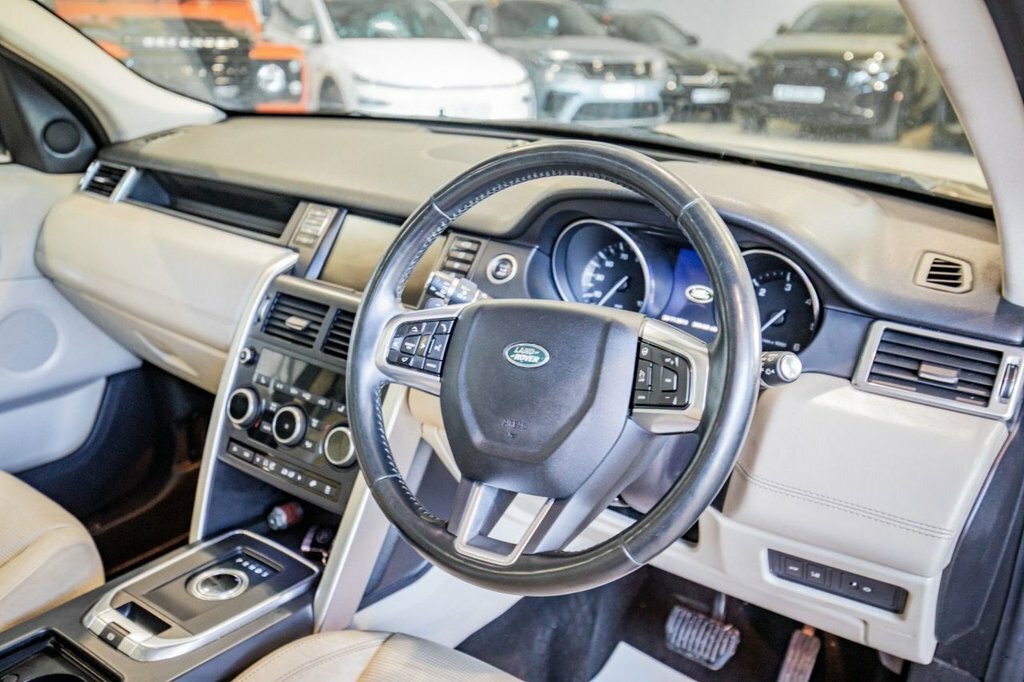 Land Rover Discovery Sport 2L Hse Luxury Brown